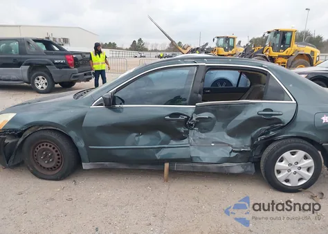 2004 Honda Accord 2.4 Lx z USA, uszkodzony, nr VIN 3HGCM56304G708736